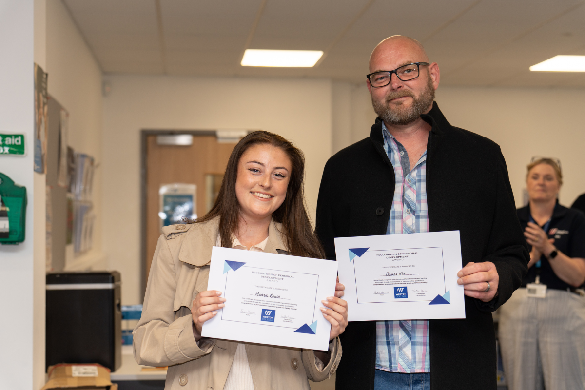 Students with certificates 