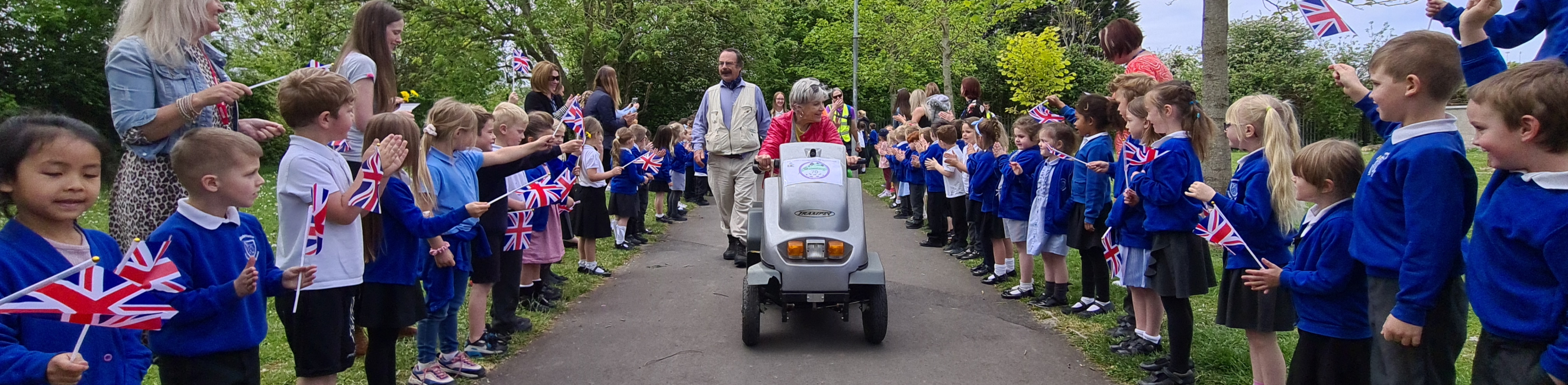 lord lieutenant mrs maw meeting primary school students