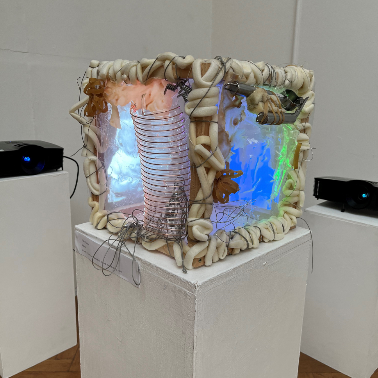 Aleatory exhibition