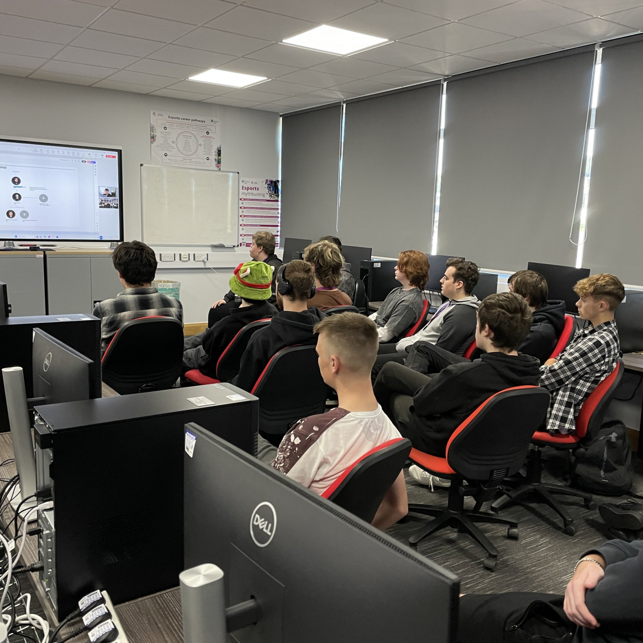 Jake 'mini' Harris professional talk to the students